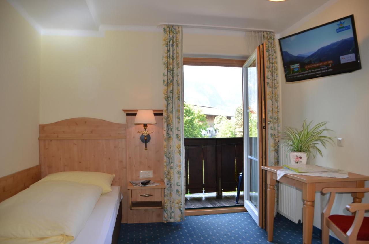 Landhotel Kirchenwirt Unken Habitación foto